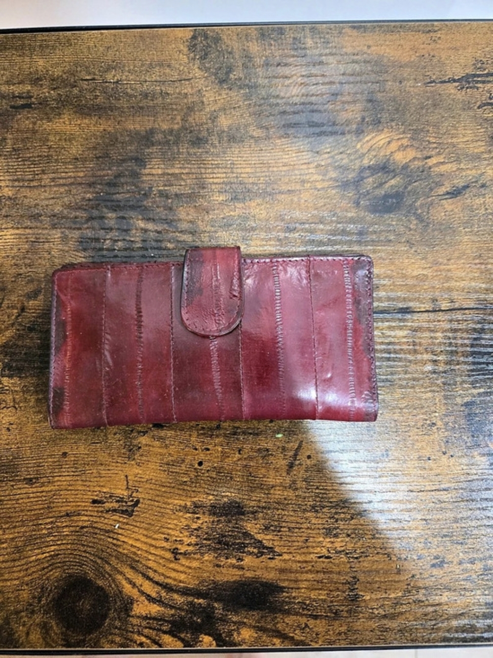 VTG 1980s Genuine Eel Skin Leather BiFold Wallet Burgundy Oxblood